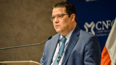 Director General de Aduanas valora inicio de operaciones Emergent Cold Latin America en Caucedo
