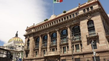 Gobierno de México afirma que plan económico reduce inflación en 2.6 puntos