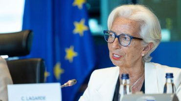 Lagarde anuncia nuevas subidas de tipos de interés para combatir la inflación