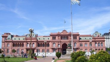 La economía de Argentina tuvo un crecimiento del 0.4% en agosto