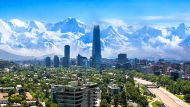 Chile registra primera baja interanual de la inflación en 18 meses￼