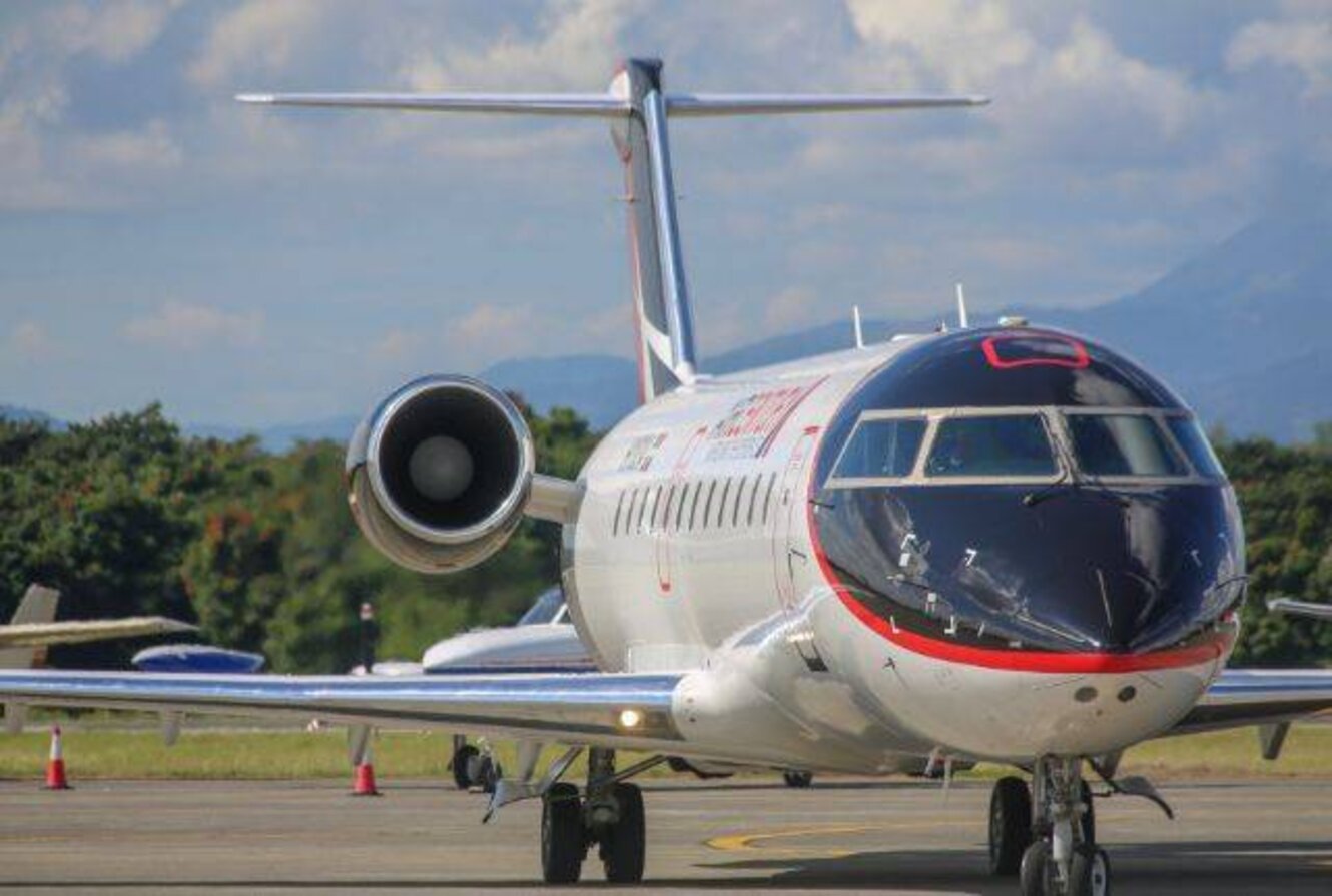 Air Century anuncia expansión de rutas desde Punta; presenta novedades