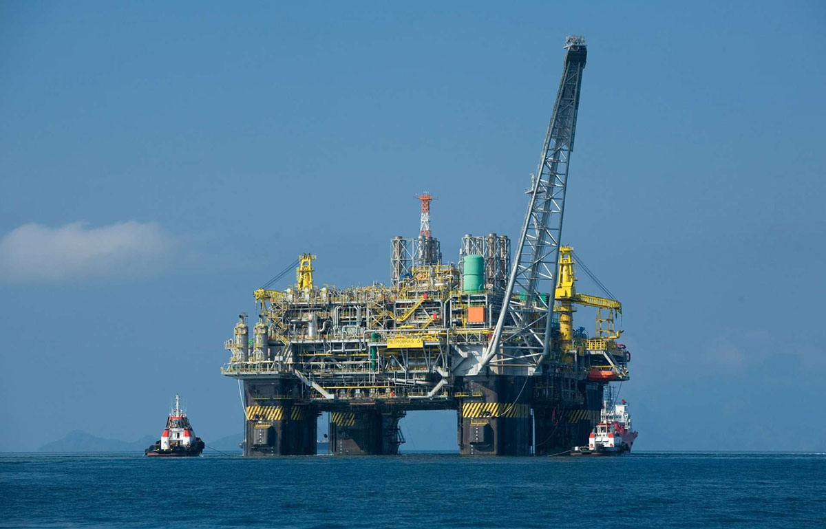 La oferta petrolera de la OPEP cae un 3% por el recorte del bombeo saudí